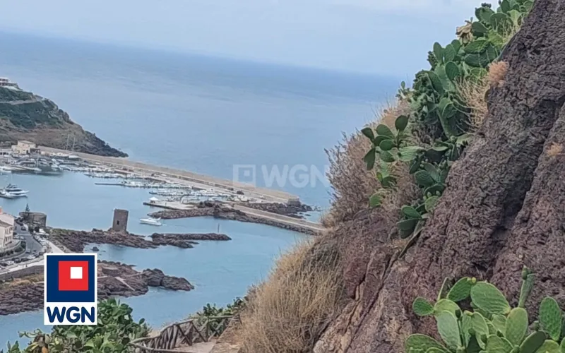 Dom na  sprzedaż CASTELSARDO - NOWY DOM PRZY MORZU